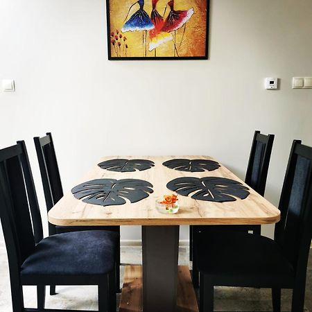 Pod Jasna 28 Apartment Czestochowa Bagian luar foto