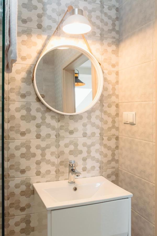 Pod Jasna 28 Apartment Czestochowa Bagian luar foto