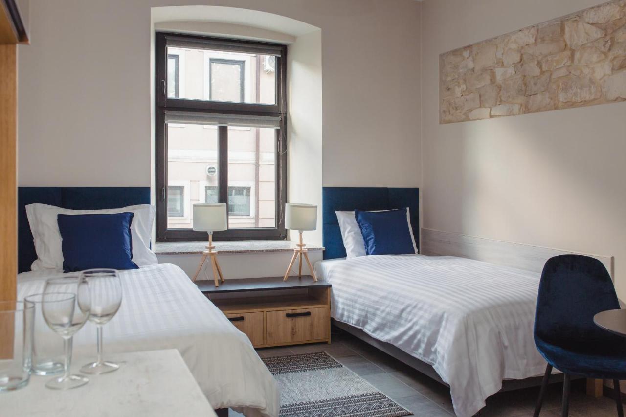 Pod Jasna 28 Apartment Czestochowa Bagian luar foto